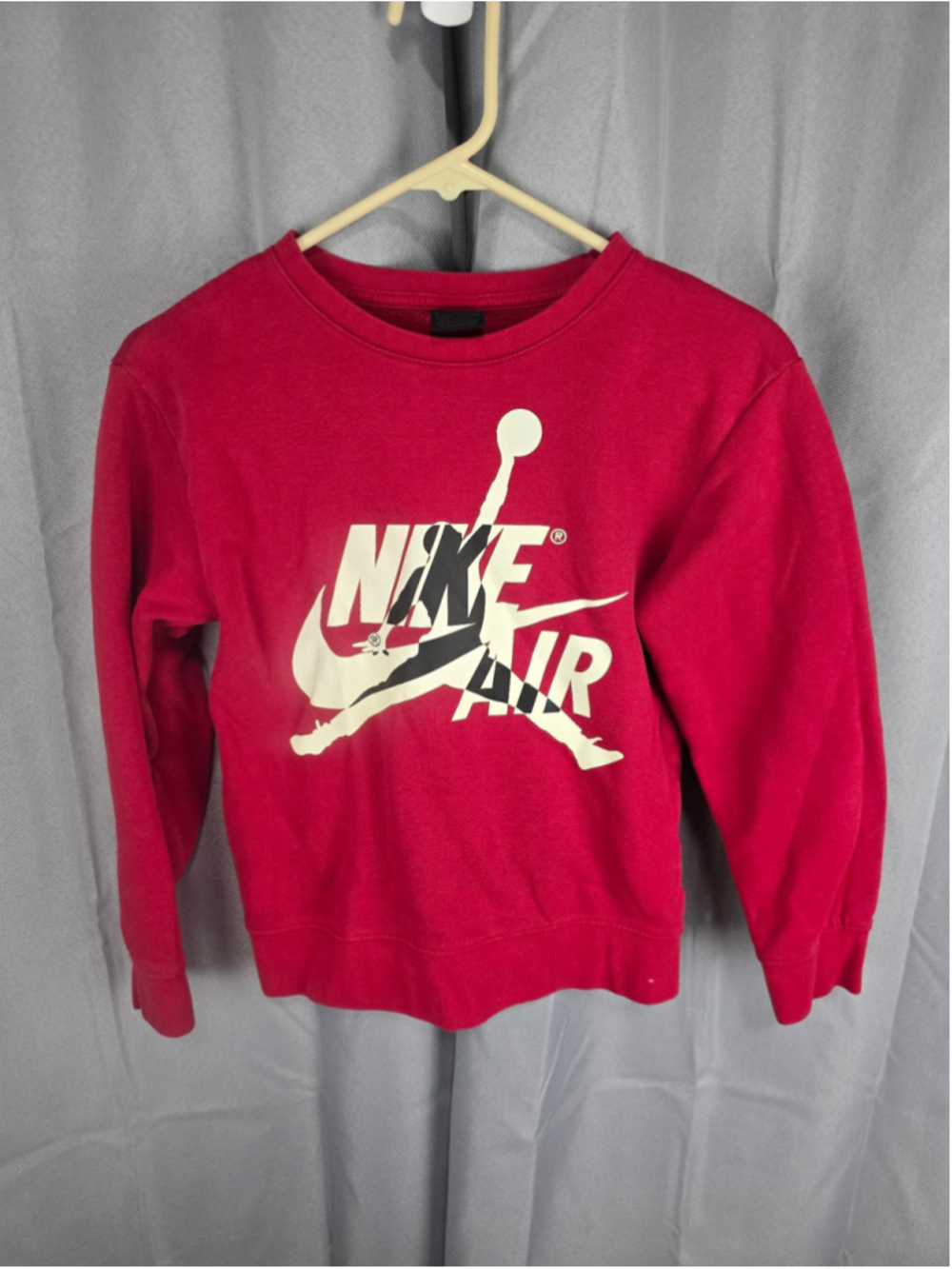 Boys Jordan Sweatshirt Red White Logo Size M